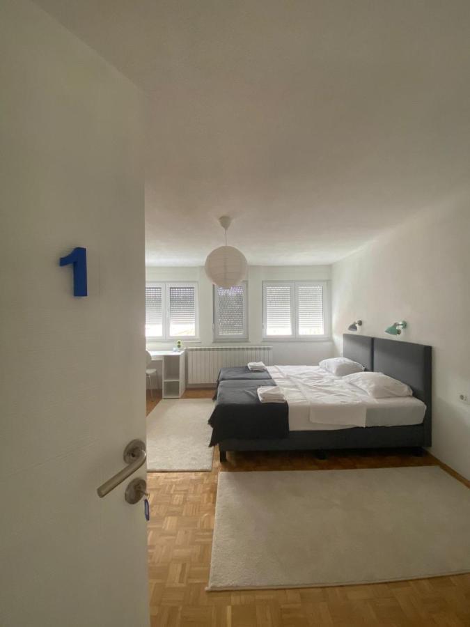 Hidden Gem Shared Apartment, Suite سراييفو المظهر الخارجي الصورة